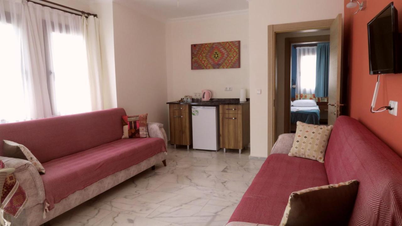 דליאן Loya Vita Hotel מראה חיצוני תמונה